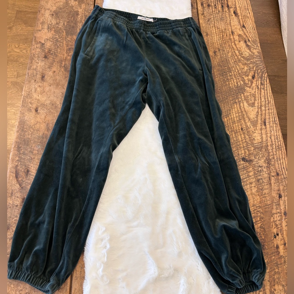 Tory Sport/Tory Burch XL Velour Sweats in Deep forest green EEUC